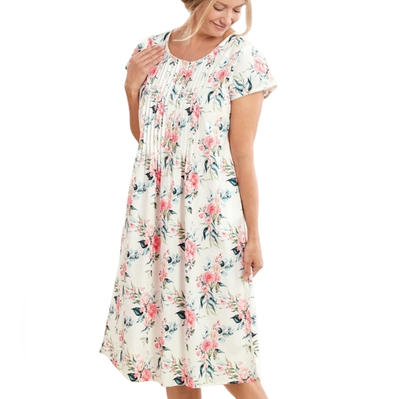 Ella Simone Bed Of Roses Pintuck Nightgown Women M 10-12 Pink Cap Sleeve Pockets - Picture 1 of 11